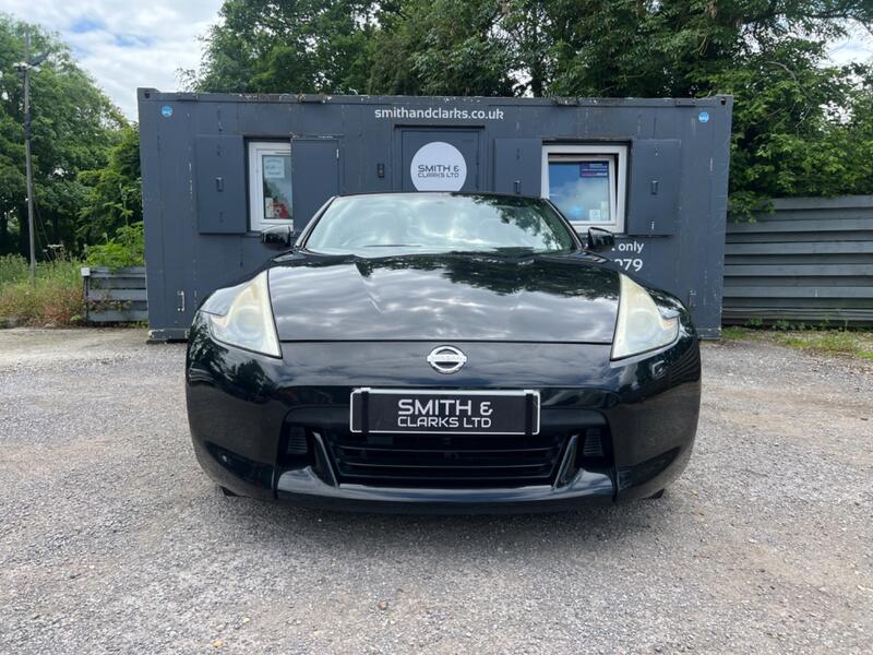 NISSAN 370Z
