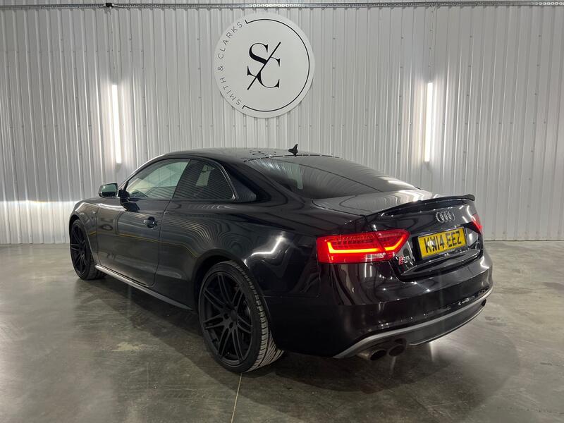 AUDI S5
