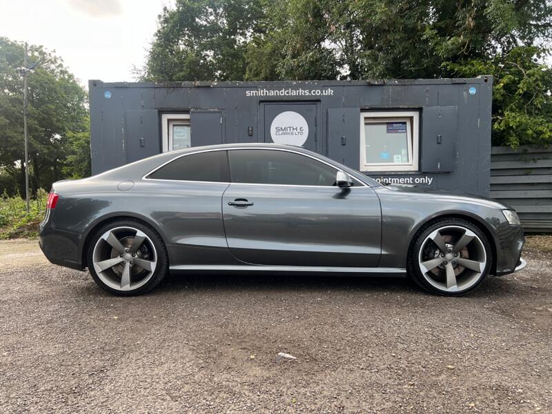 AUDI RS5