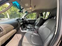 NISSAN NAVARA