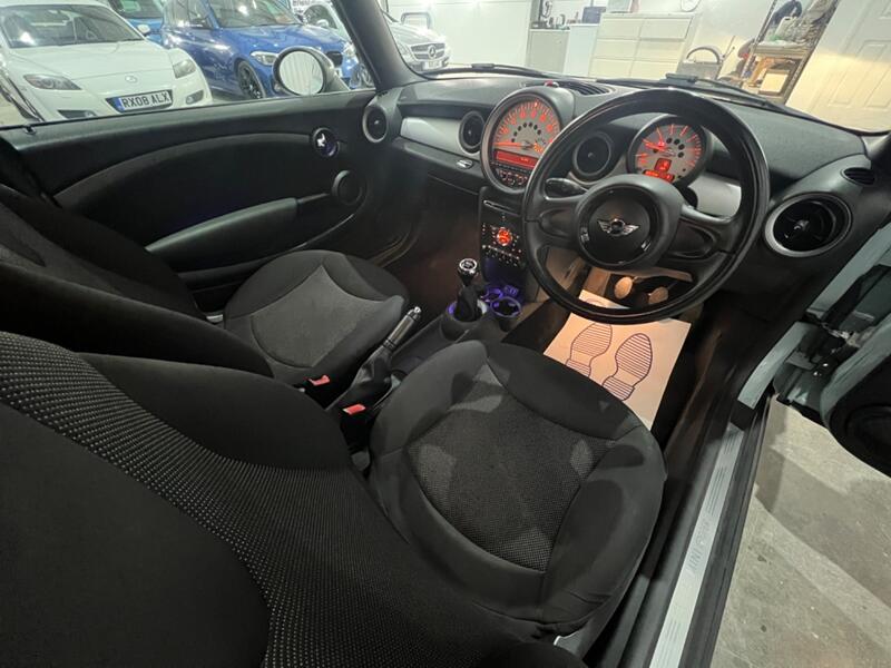 MINI CLUBVAN