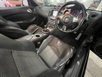 NISSAN 370Z