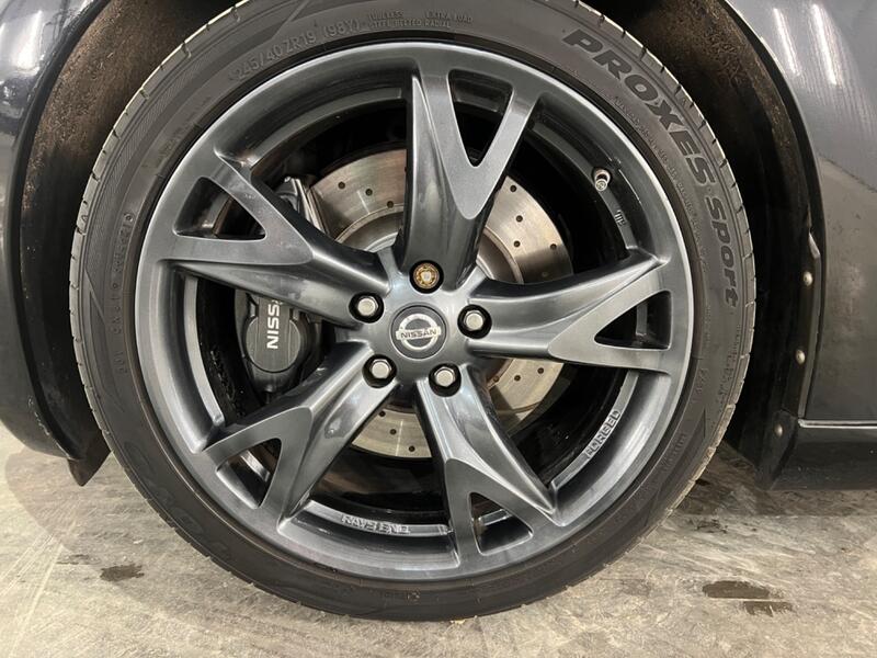 NISSAN 370Z