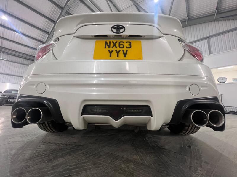TOYOTA GT86