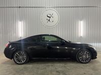 INFINITI Q60