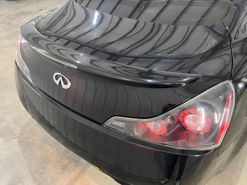 INFINITI Q60
