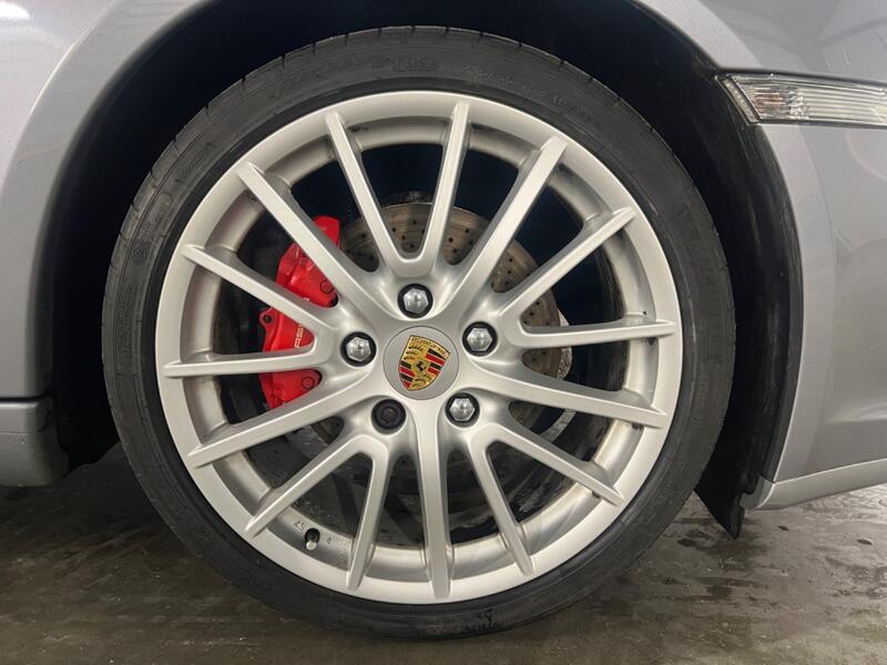 PORSCHE CAYMAN
