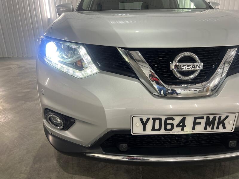 NISSAN X-TRAIL