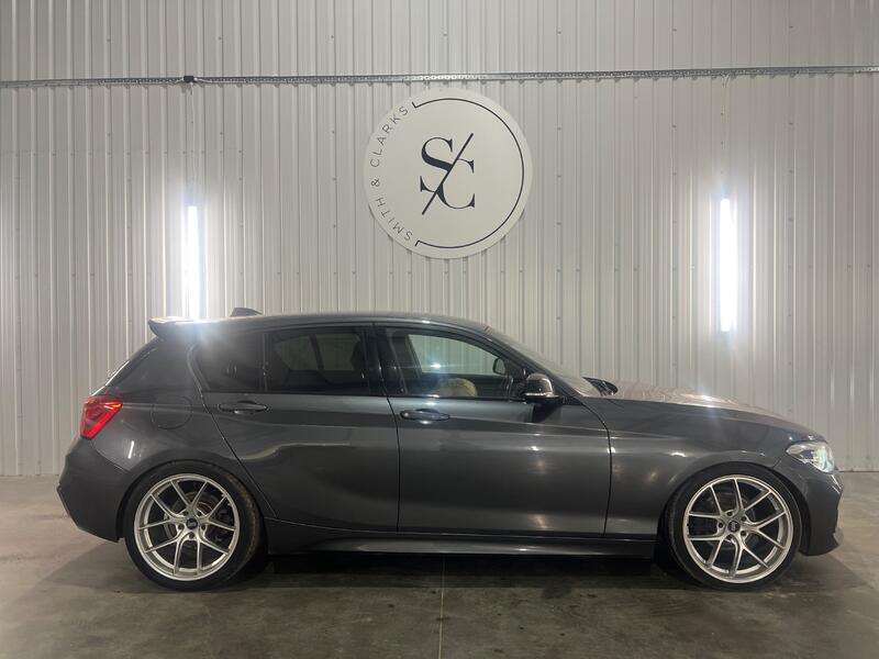 BMW 1 SERIES