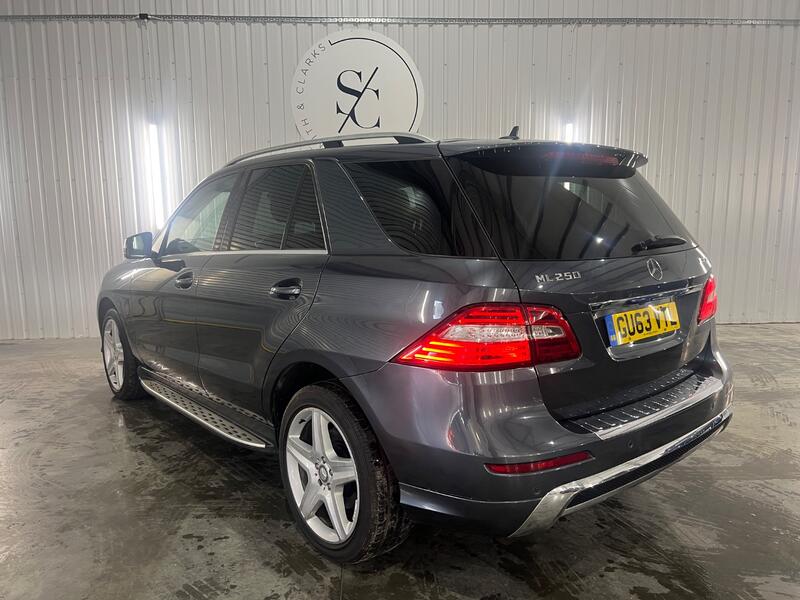 MERCEDES-BENZ M CLASS