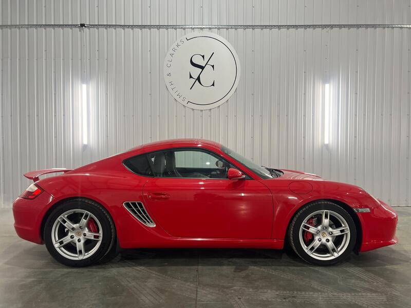 PORSCHE CAYMAN
