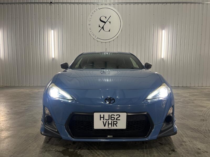 TOYOTA GT86