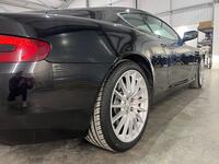 ASTON MARTIN DB9