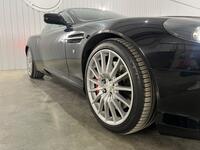 ASTON MARTIN DB9