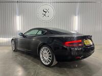 ASTON MARTIN DB9