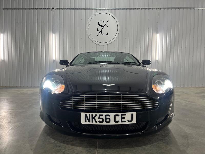 ASTON MARTIN DB9