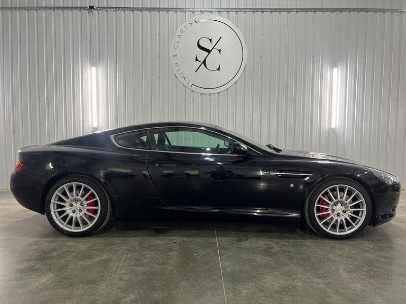ASTON MARTIN DB9
