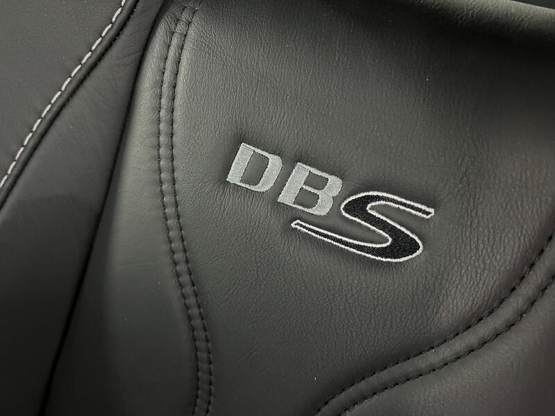 ASTON MARTIN DB9