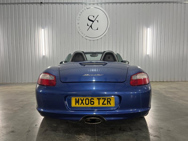 PORSCHE BOXSTER