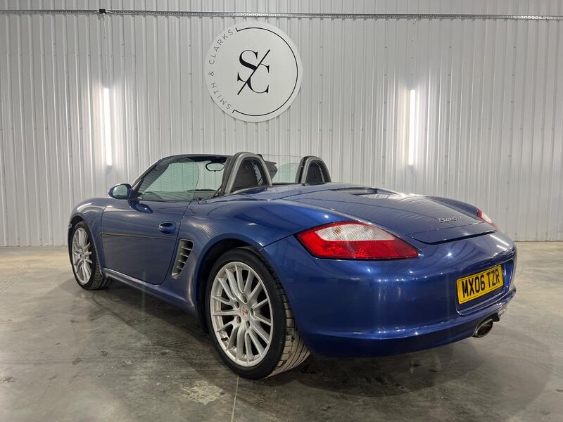 PORSCHE BOXSTER