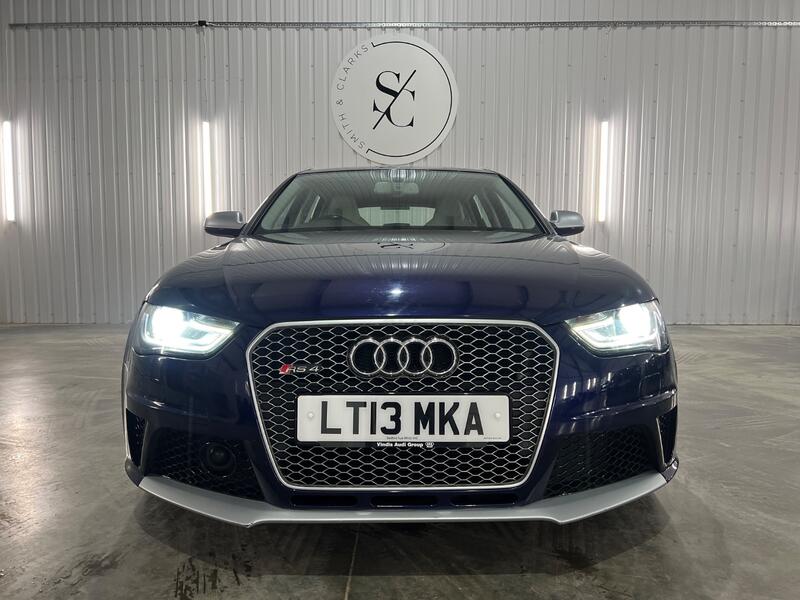 AUDI RS4