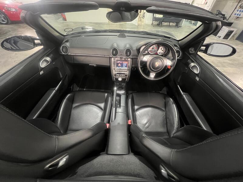 PORSCHE BOXSTER