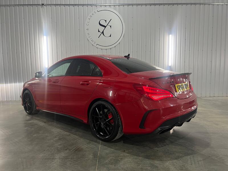 MERCEDES-BENZ CLA