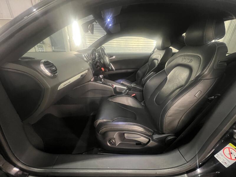 AUDI TTS