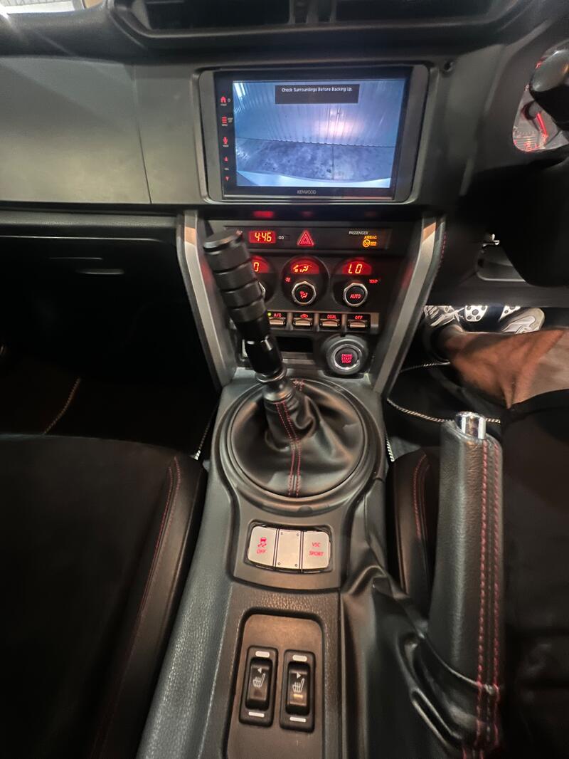 SUBARU BRZ