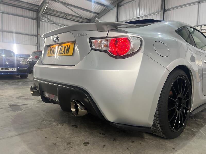 SUBARU BRZ