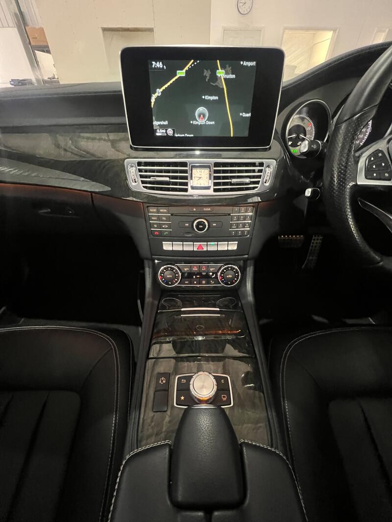 MERCEDES-BENZ CLS