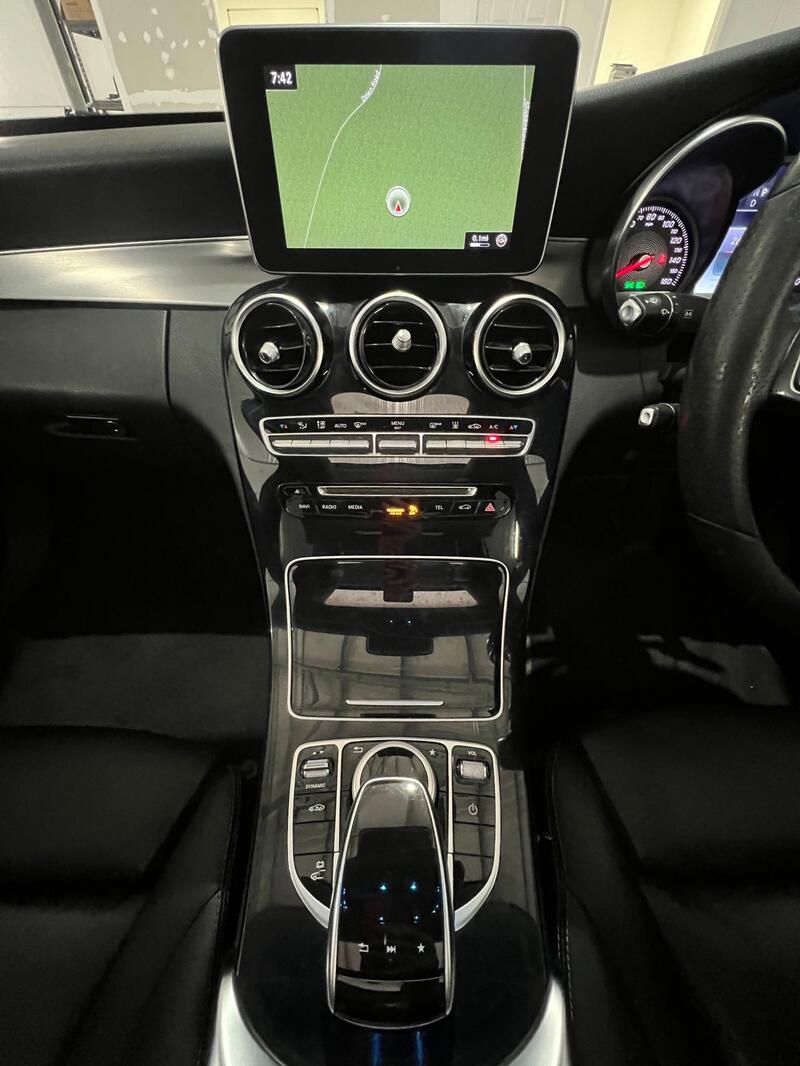 MERCEDES-BENZ C CLASS