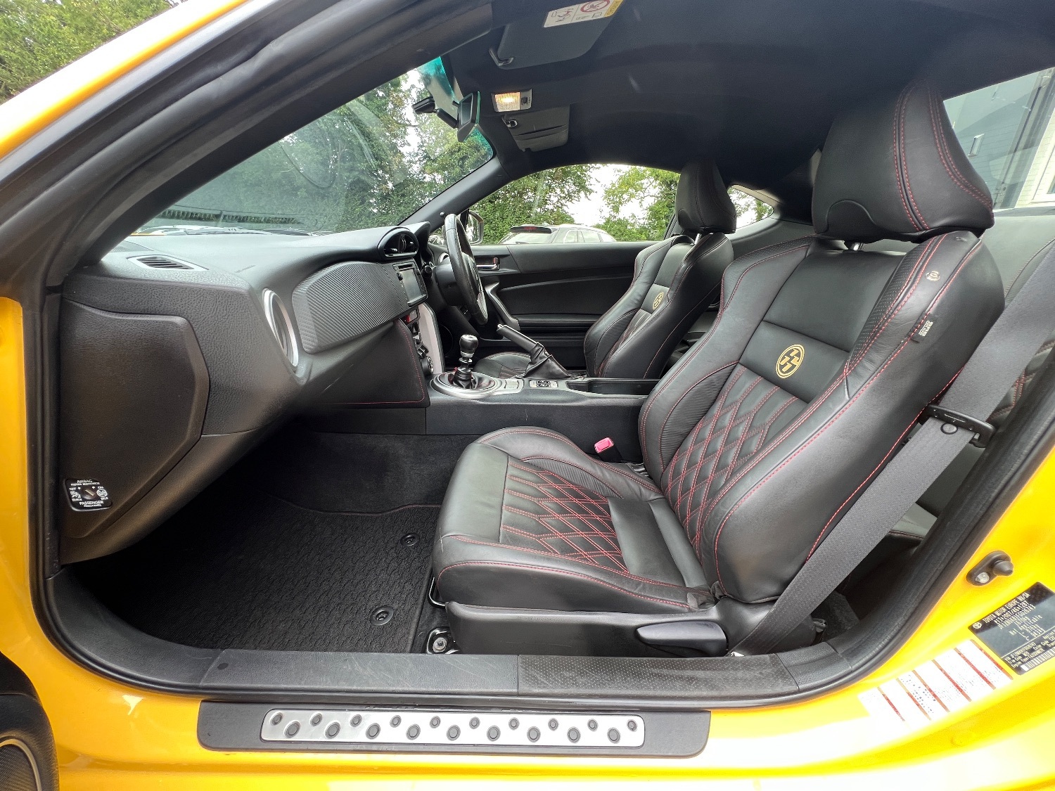 Used TOYOTA GT86 2015 Yellow in Andover, Hampshire Smith and Clarks