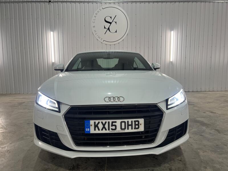 AUDI TT